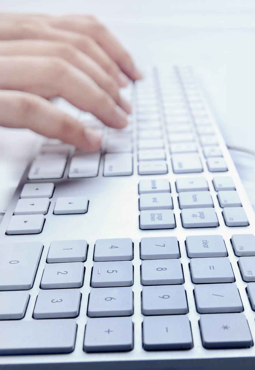 hands-typing-laptop-keypad-2654109 hands typing, laptop, keypad-2654109.jpg
